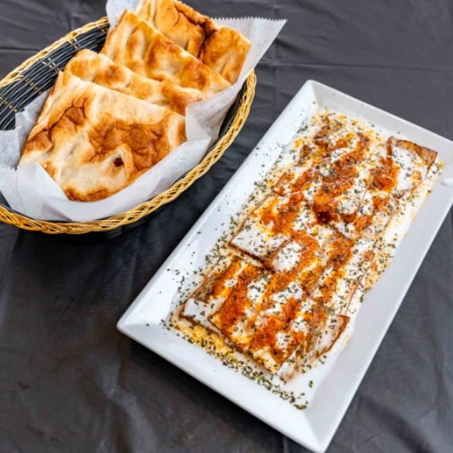 Borani Banjan.