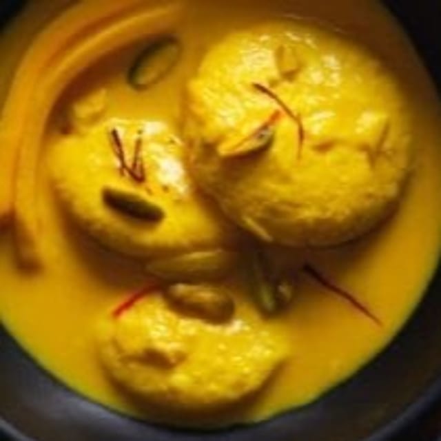 Mango Rasmalai.
